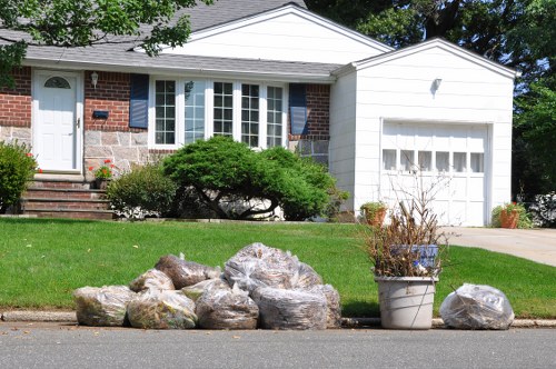 Chiswick grab hire service delivery