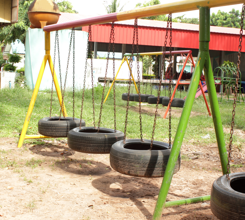 How to Find Local Options for Disposing of Pots and Pans